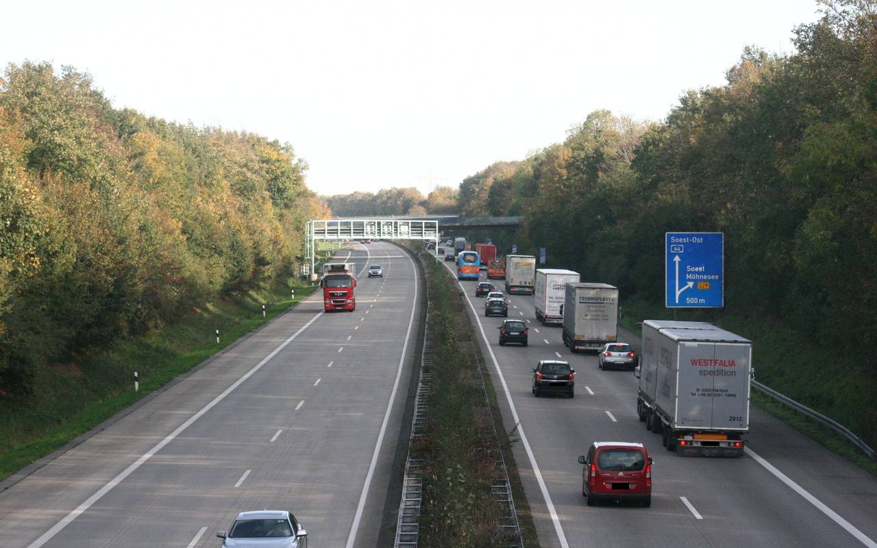 Achtung: Baustelle auf A44 - Hellweg Radio