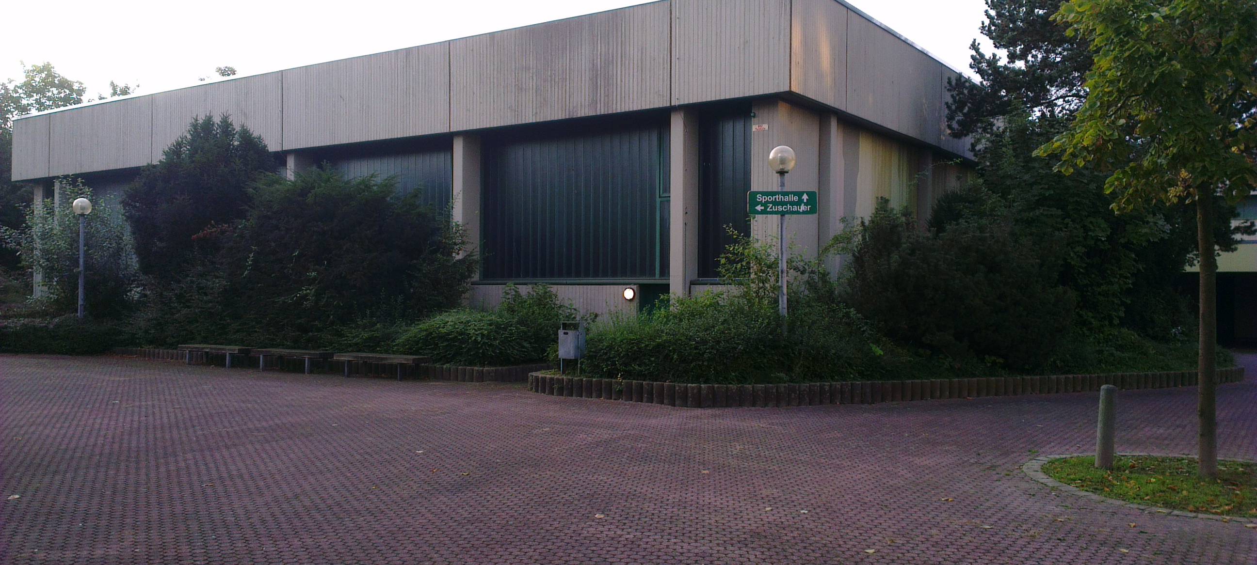 Lippe-Berufskolleg startet mit Einschränkungen ins neue Schuljahr