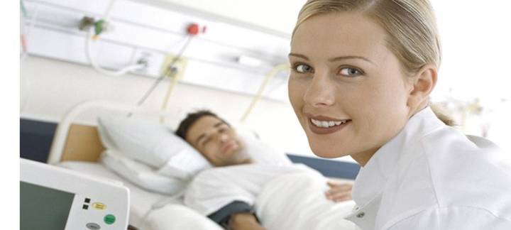 SIE werden gebraucht! Pflegeberufe - Ausbildung, Umschulung, Weiterbildung, Studium