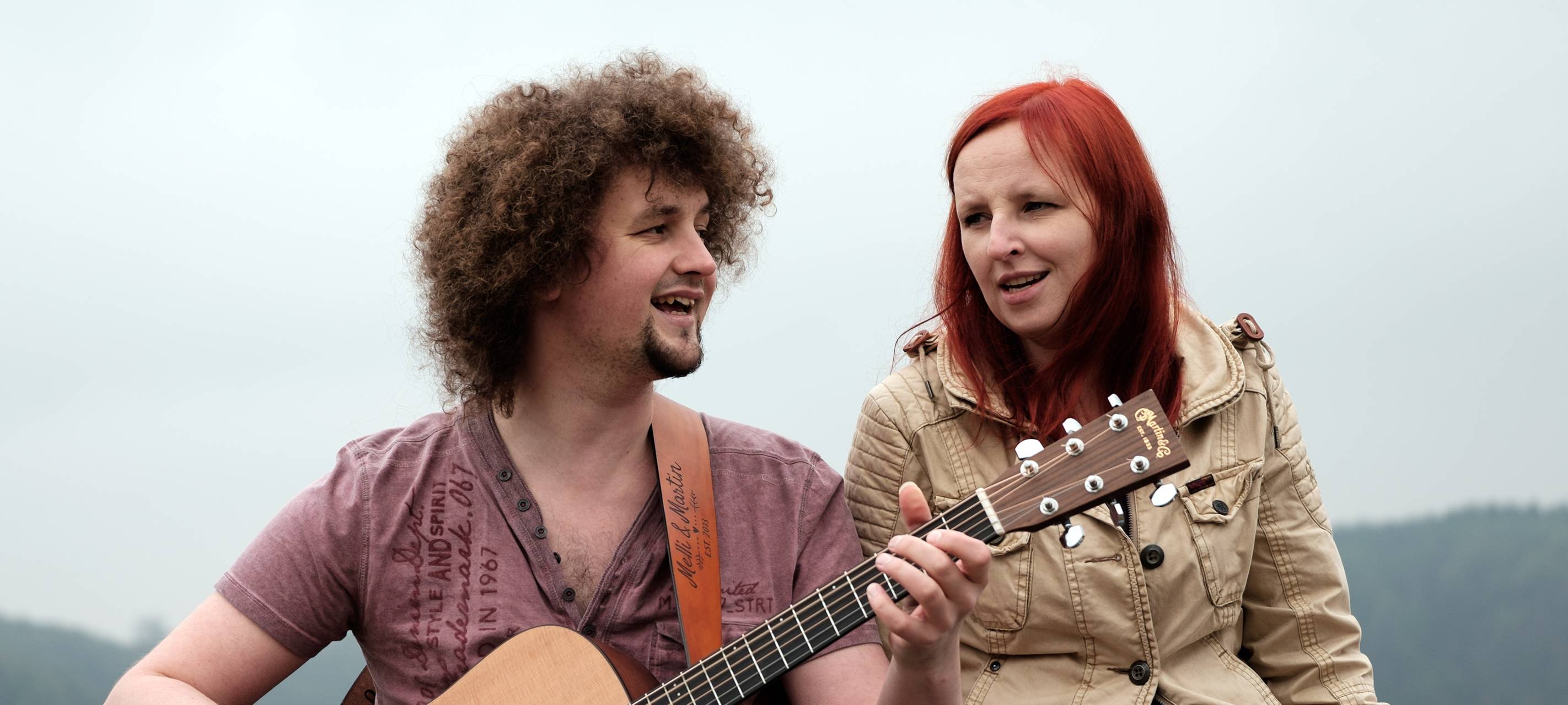 Acoustic Folk Rock in Celtic style