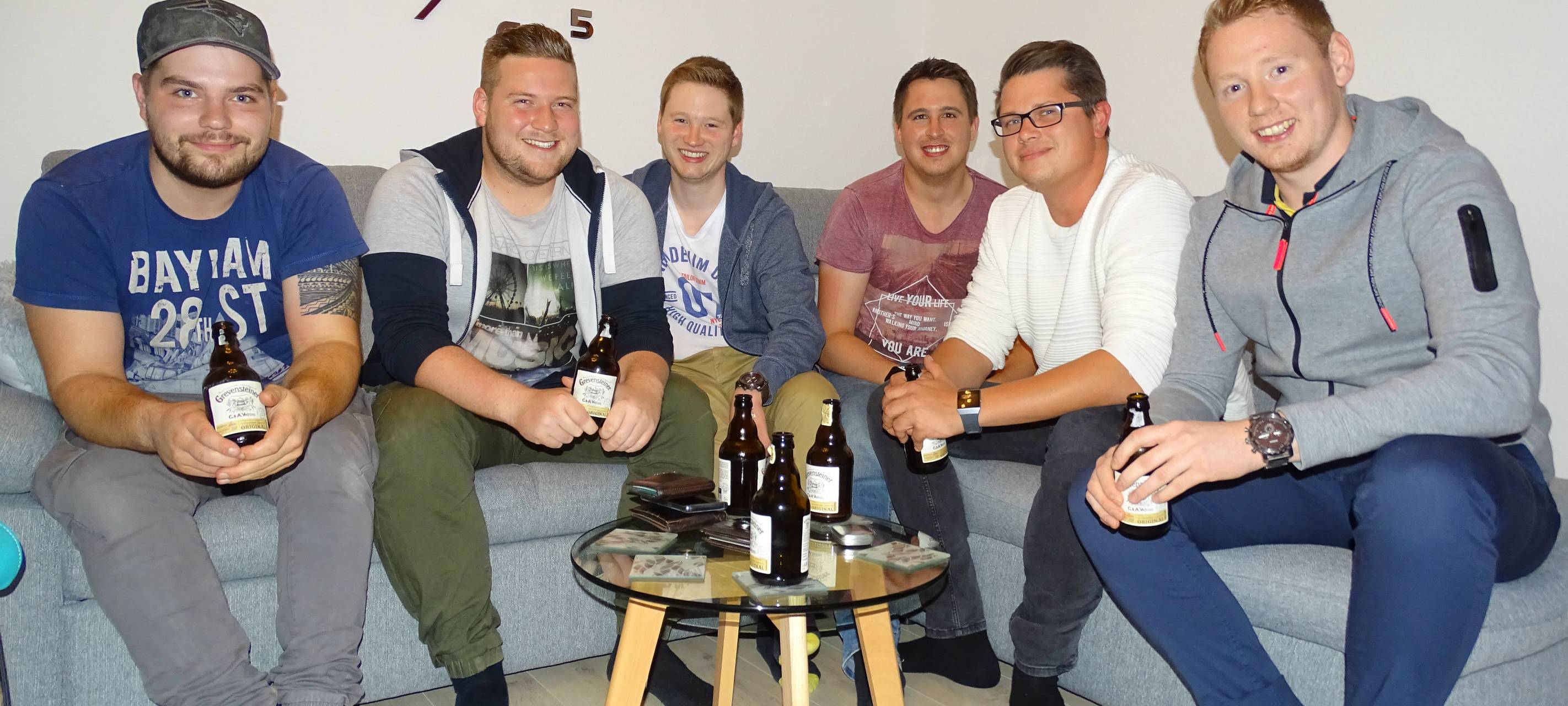 Die Wagenbaugruppe "Dai Hippenkösters" der Körbecker Karnevalsgesellschaft