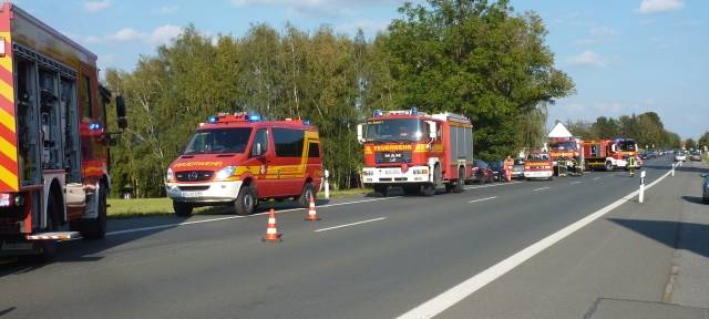 Im Feierabendverkehr: Unfall auf der alten B1