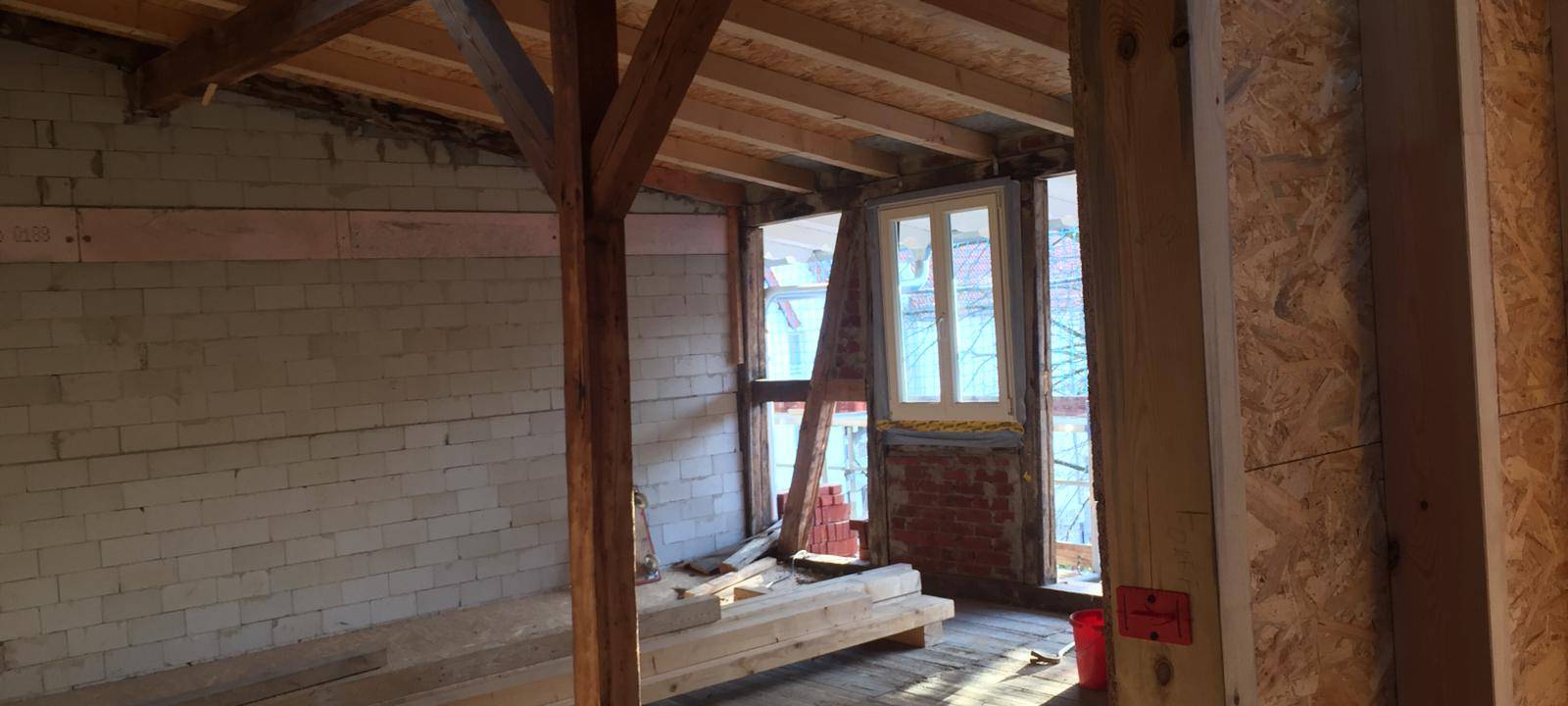 Viele Sanierungsarbeiten alter Häuser im Kreis Soest