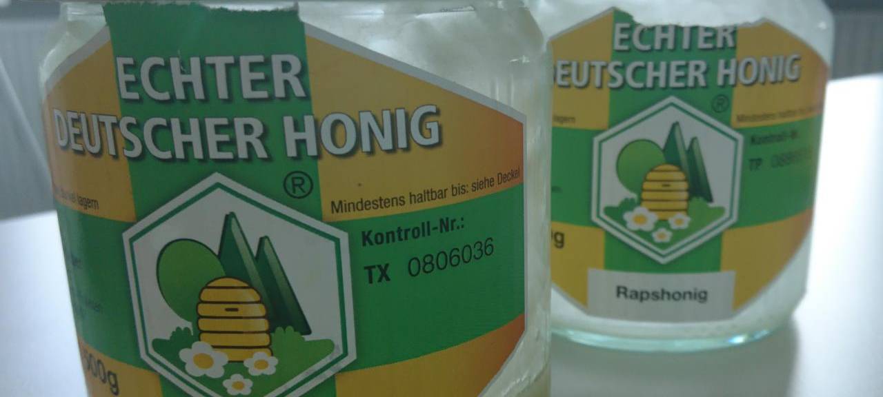 Wickede-Wiehagen - Polizei sucht Bienen