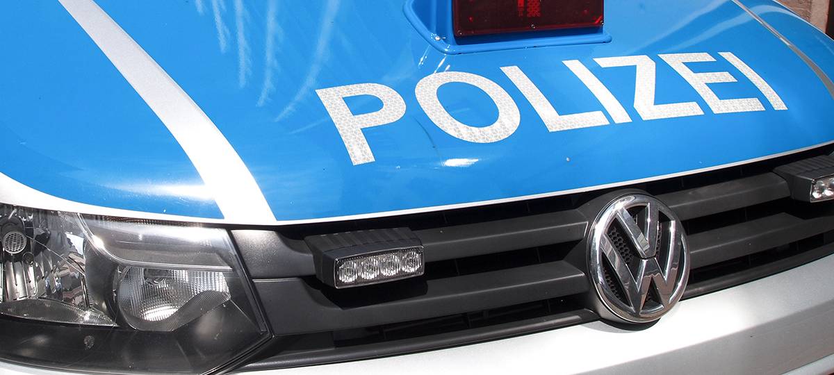 Polizei sucht Zeugen: Jugendliche beraubt