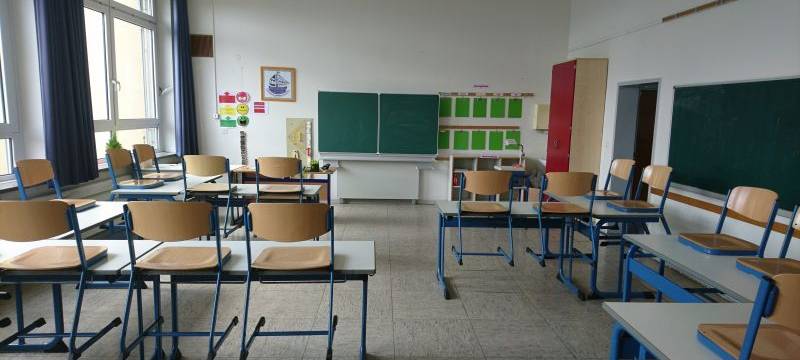 Präsenzpflicht an Schulen entfällt - Schulpflicht nicht