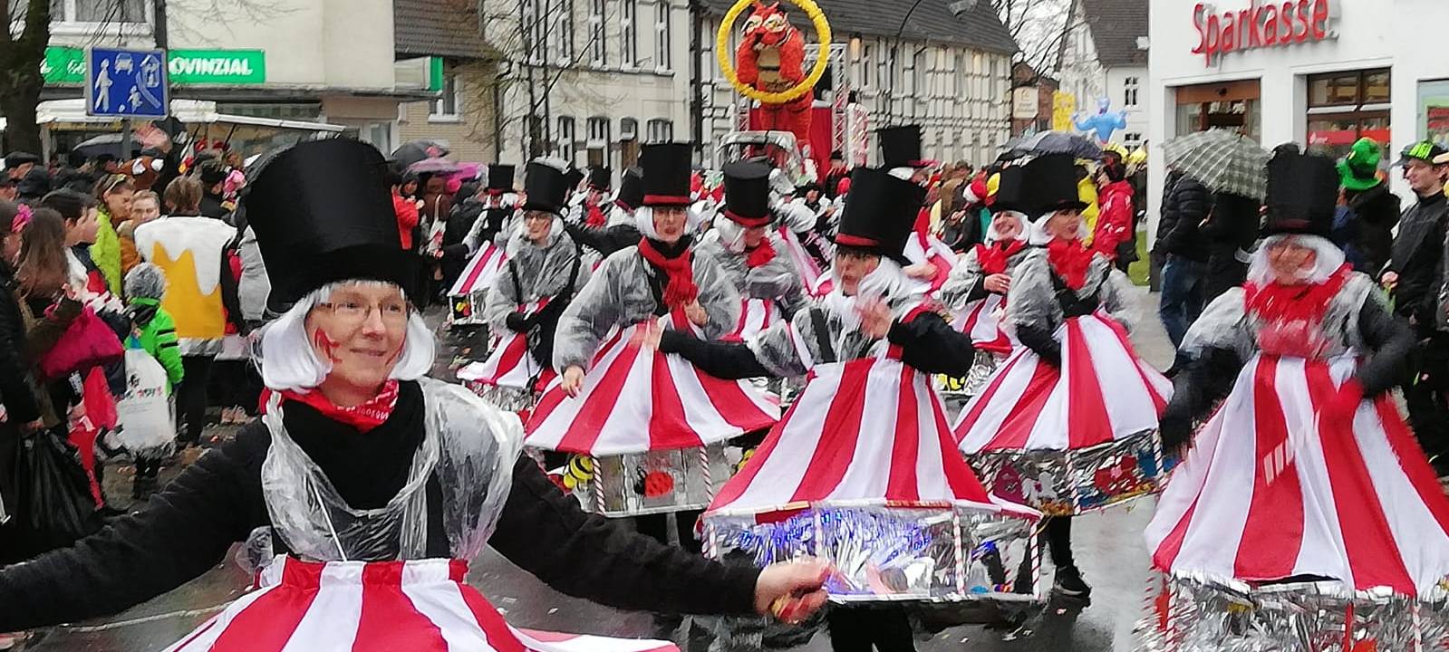 Zwischen Absagen und Hoffnungsschimmern