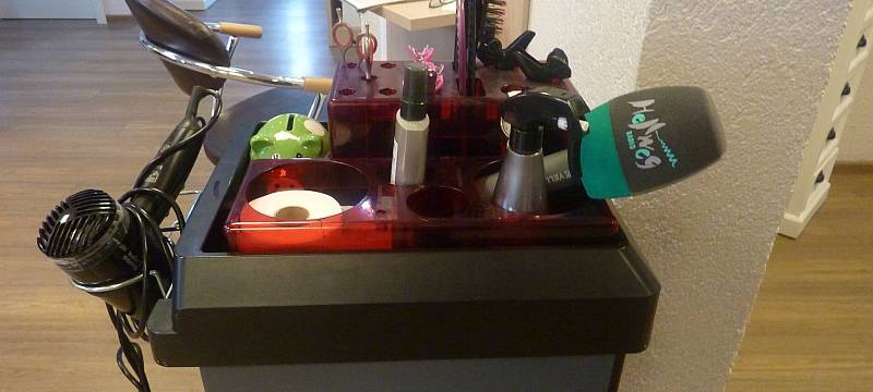 Licht an - Friseure im Kreis Soest fordern Perspektive