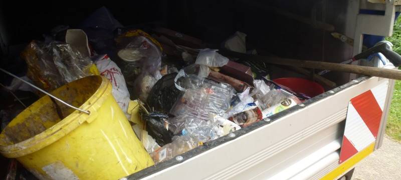 Verzögerungen bei der Müllabfuhr und Zeitungsbot*innen