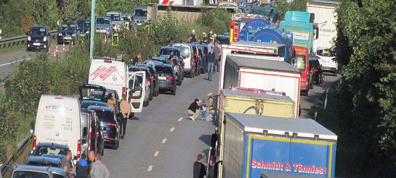 Schlimmer Unfall auf A44