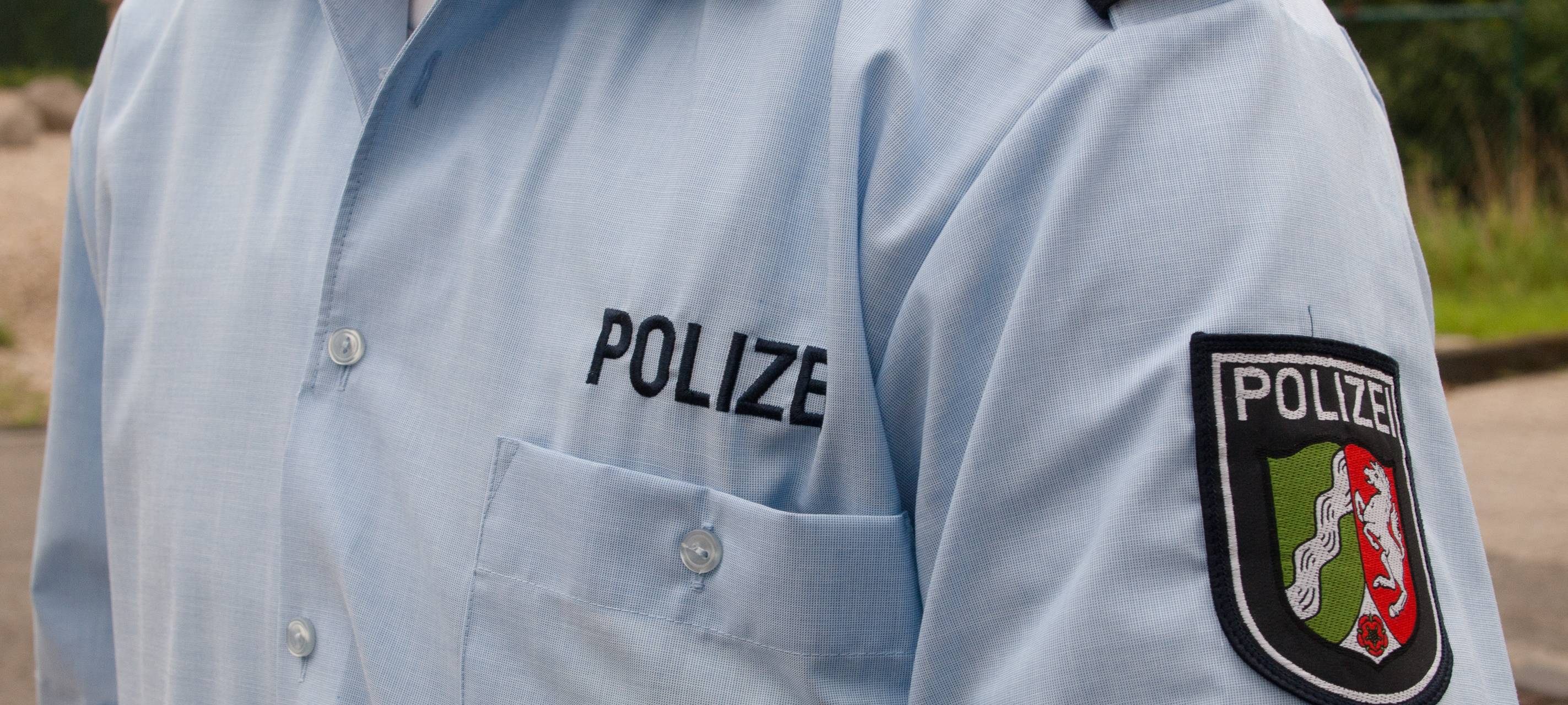 Kameras an Polizeiuniformen?