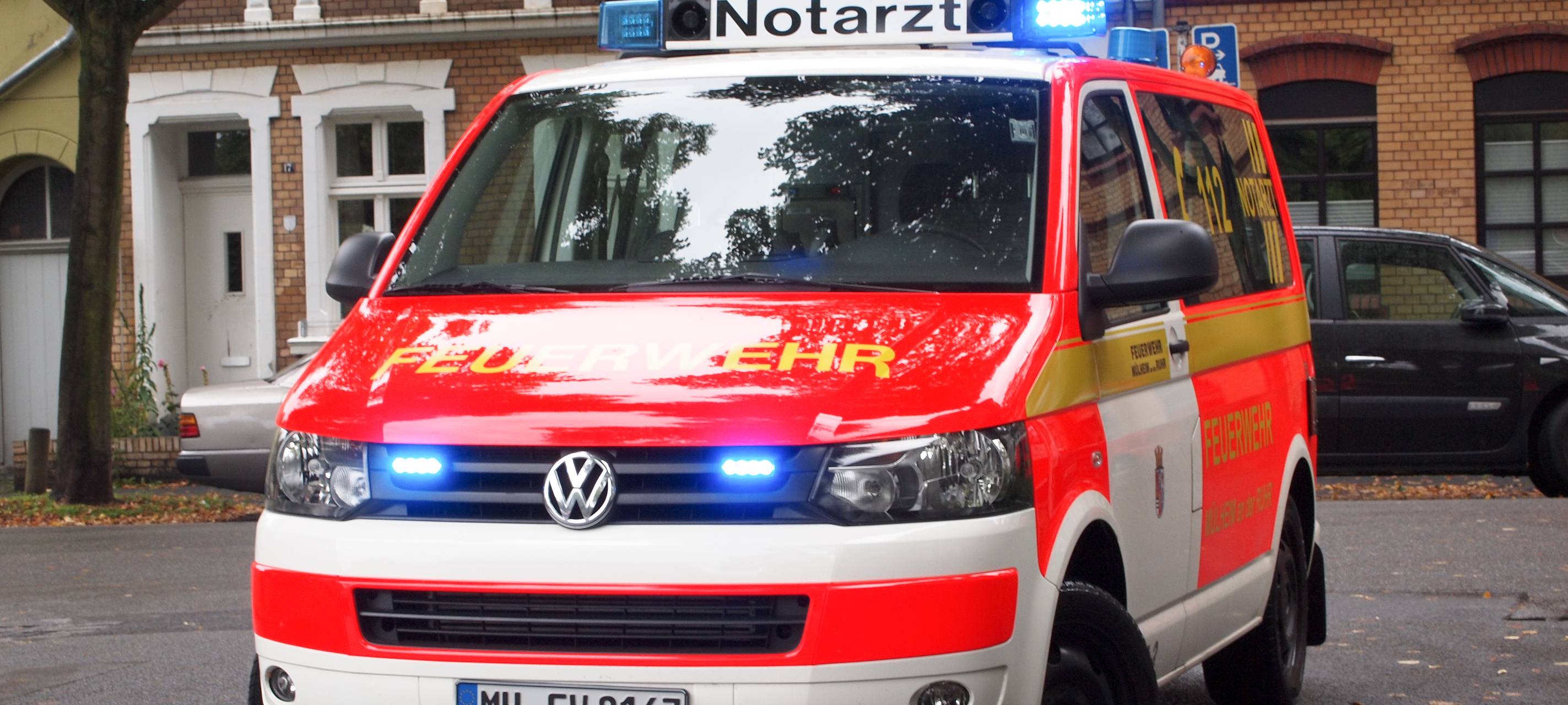 A44: schwerer Unfall am Abend