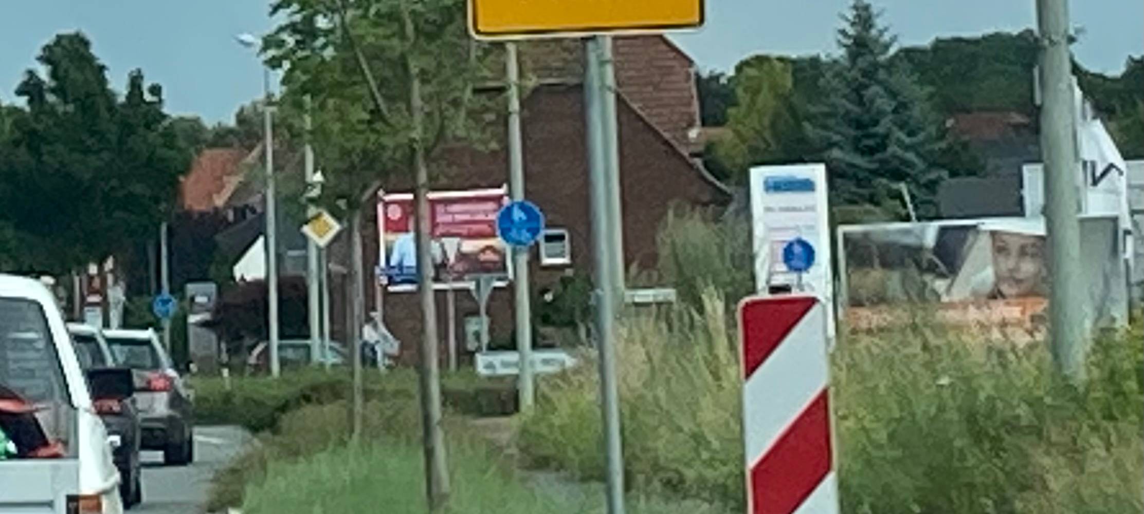 Straße in Geseke unterspült