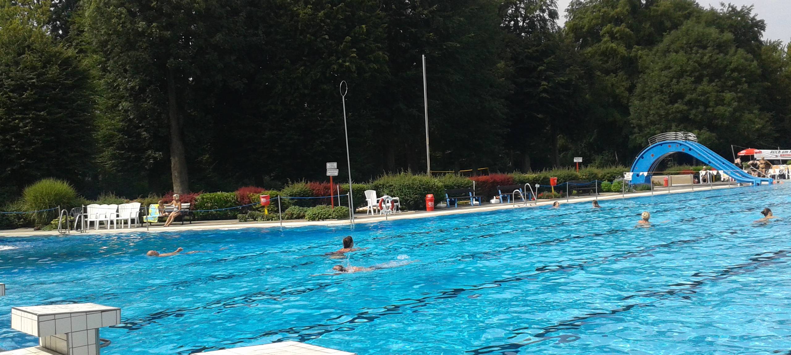 Freibadsaison im Kreis Soest läuft bisher durchwachsen