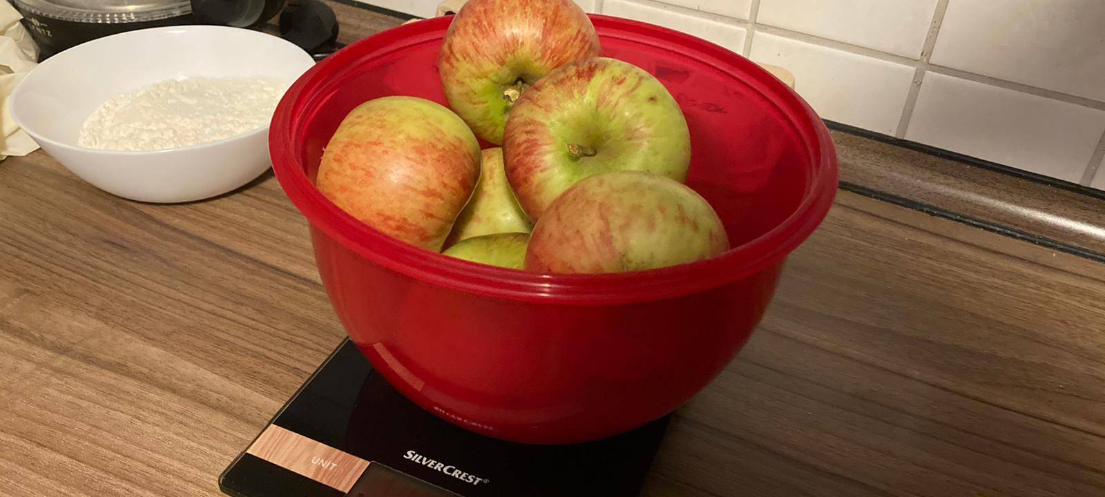 Apfelkuchen backen mit Hörerin Angelika