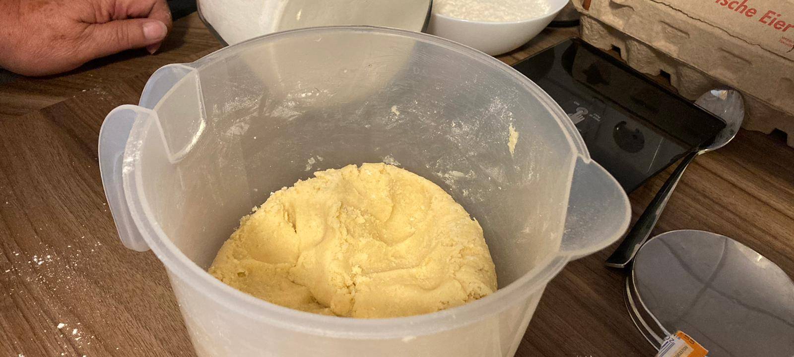Apfelkuchen backen mit Hörerin Angelika
