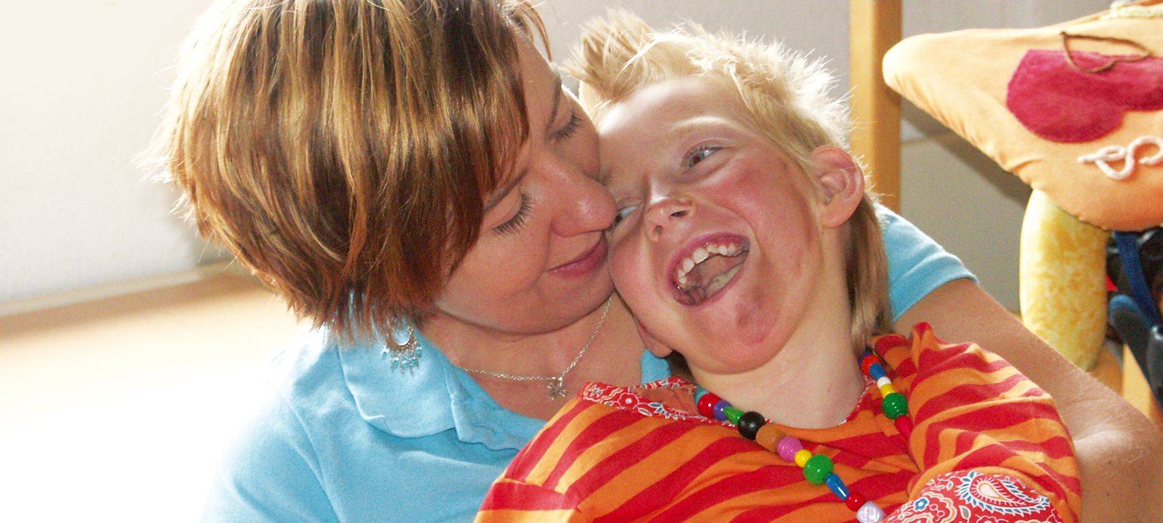 FAMILIE IM GLEICHGEWICHT?!? WENN EIN KIND LEBENSBEDROHLICH ERKRANKT