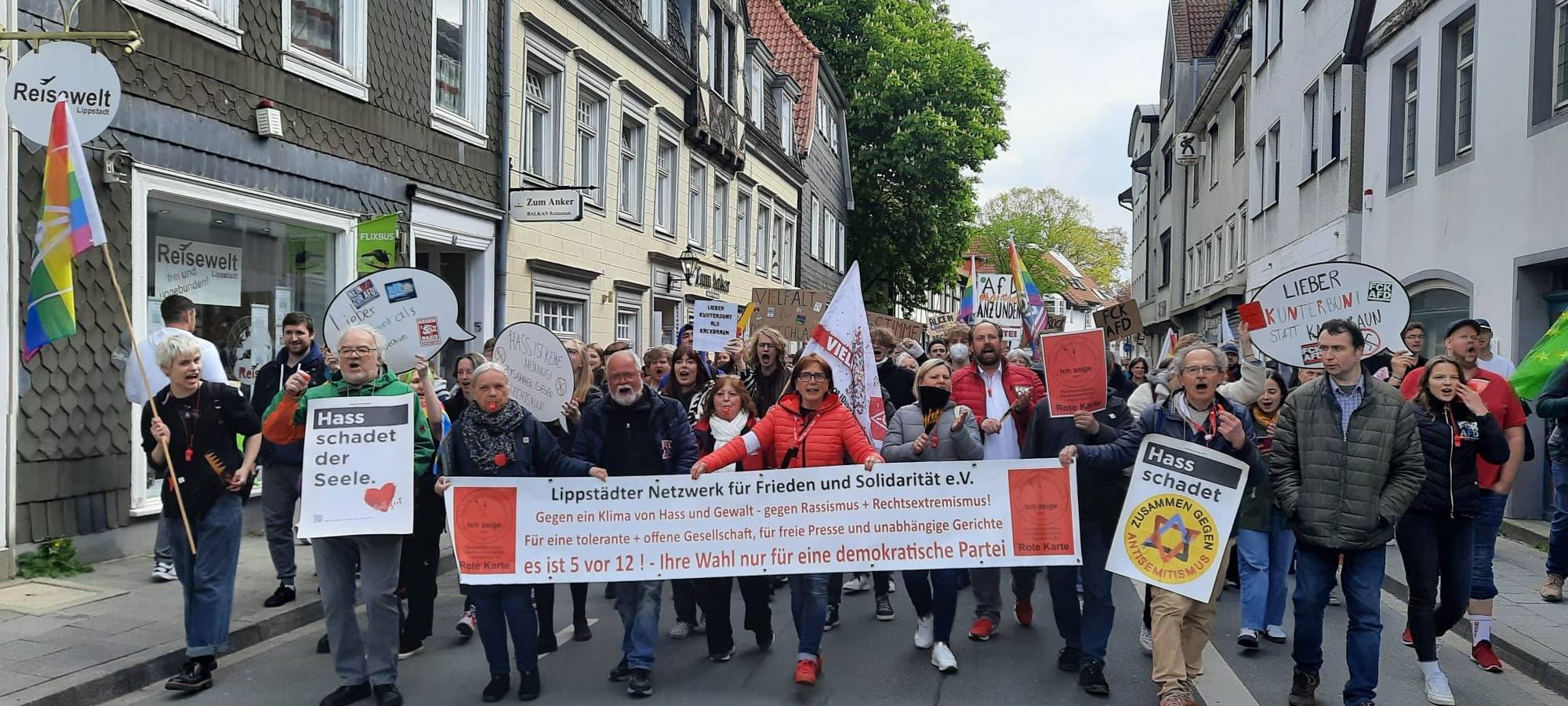 Besuch von Alice Weidel in Lippstadt ruft Demonstranten auf den Plan