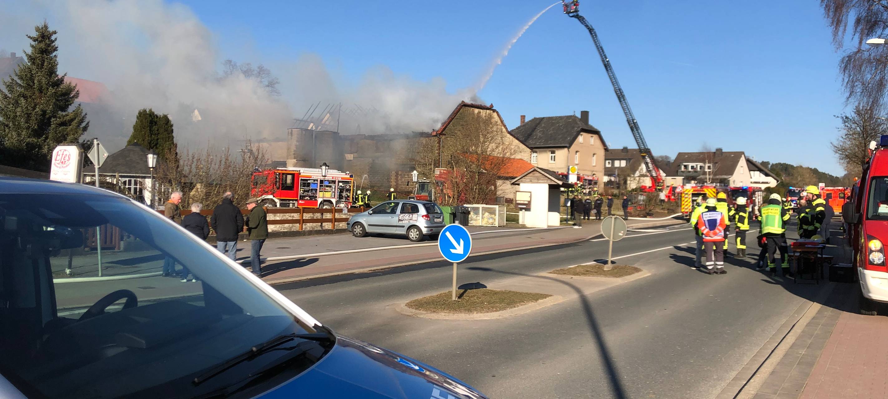 Feuerwehr: Sperrungen haben einen Sinn