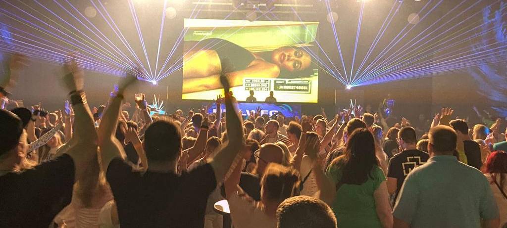 Die Hellweg Radio 90er-Party