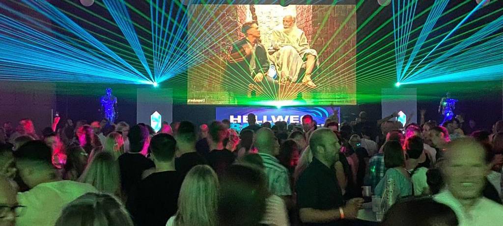 Die Hellweg Radio 90er-Party