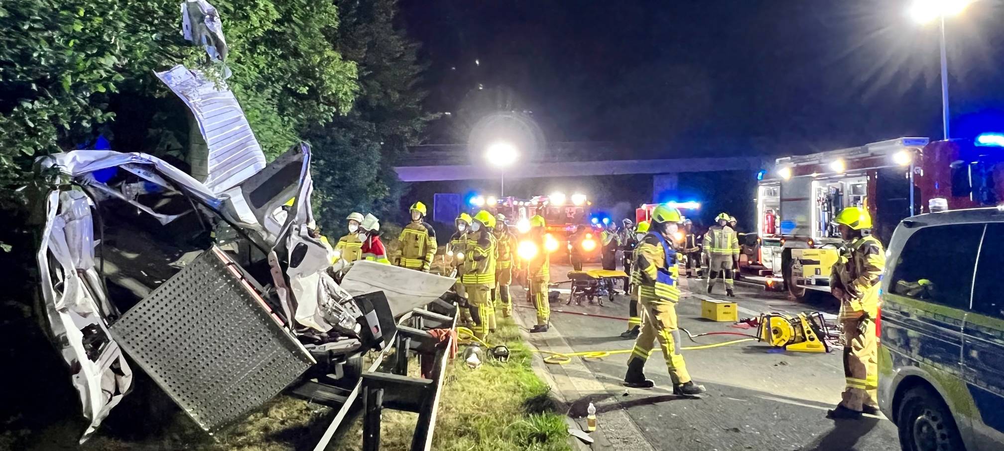 Schwerer Unfall auf der A445