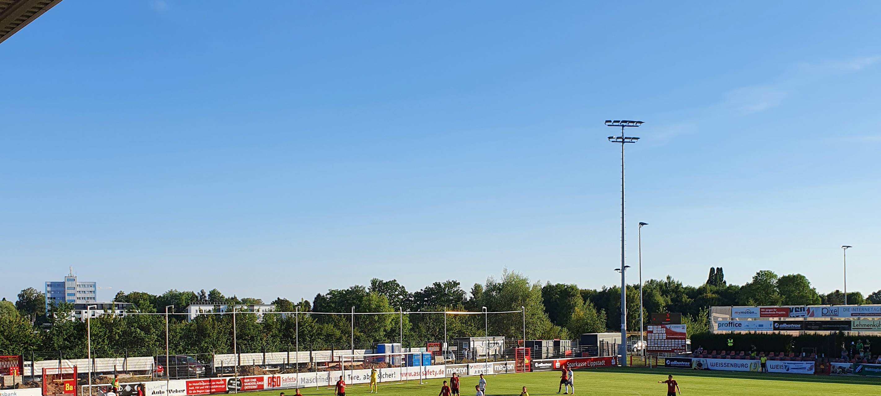 SV Lippstadt schlägt auch Rödinghausen