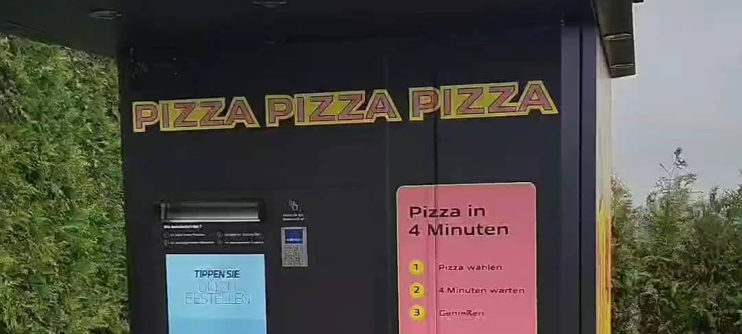 Der Pizza-Automat in Ense-Höingen.