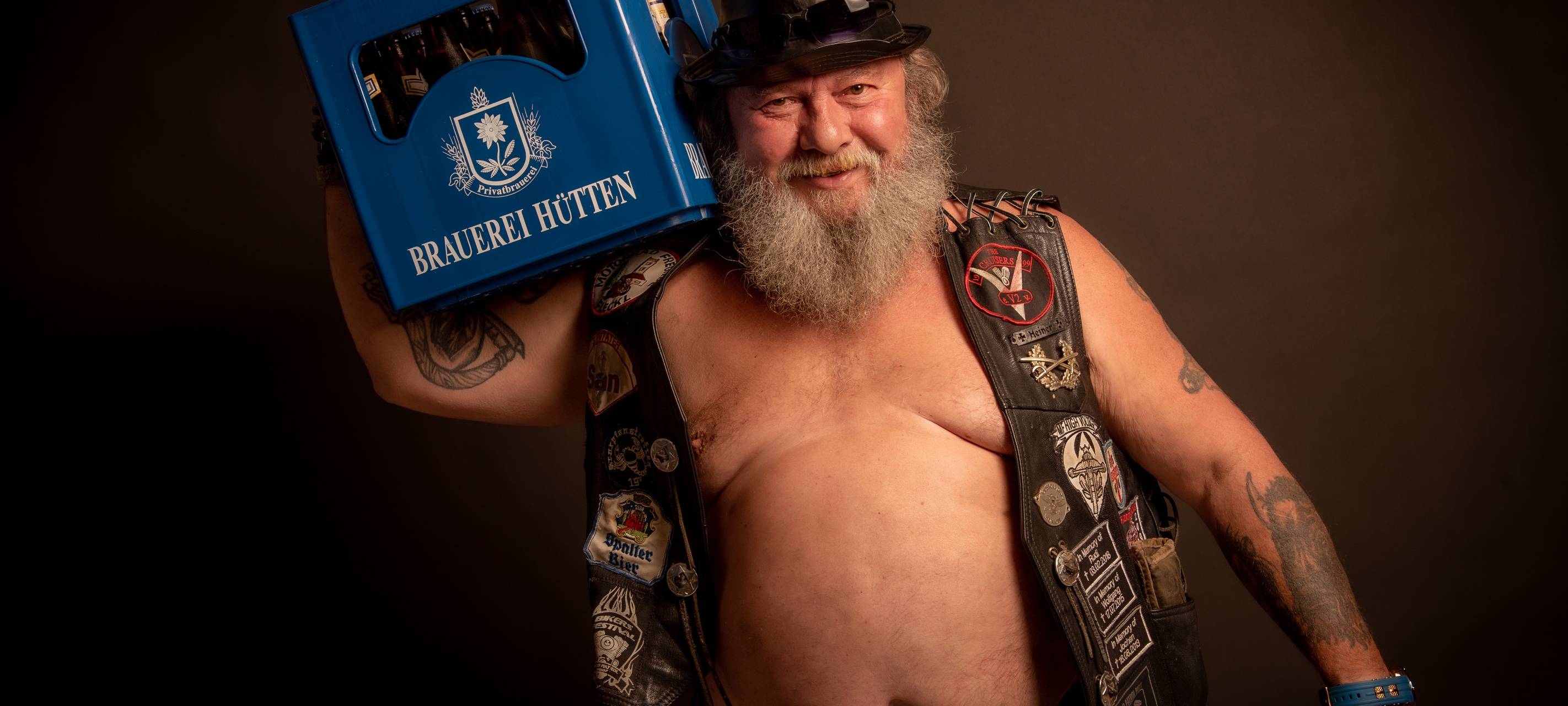 Brauerei bringt Bierbauch-Kalender heraus