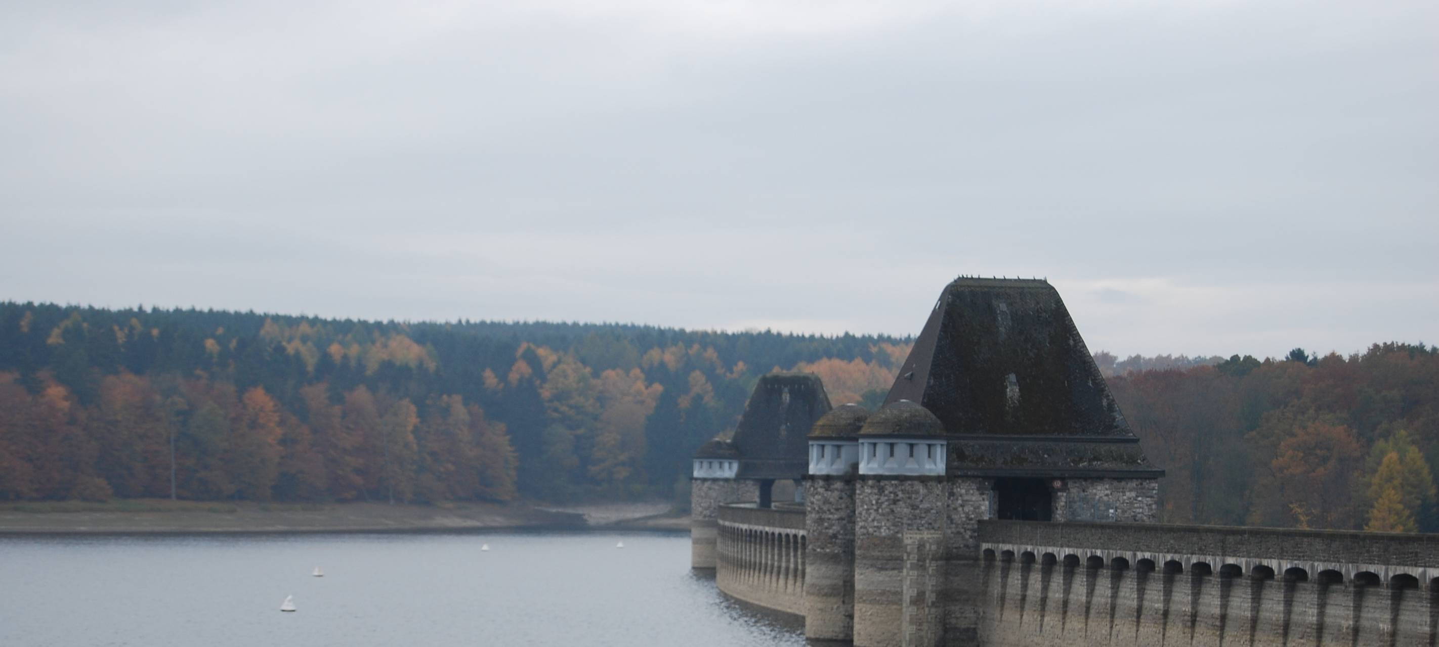Neues Licht für die Möhnetalsperre
