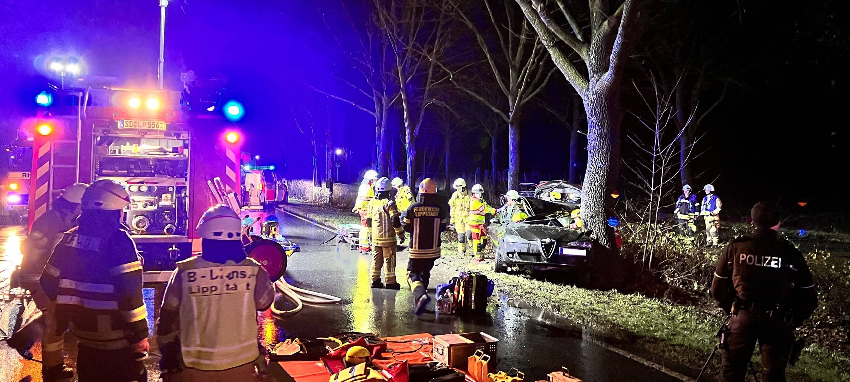 Schwerer Unfall auf der B55 in Lippstadt.