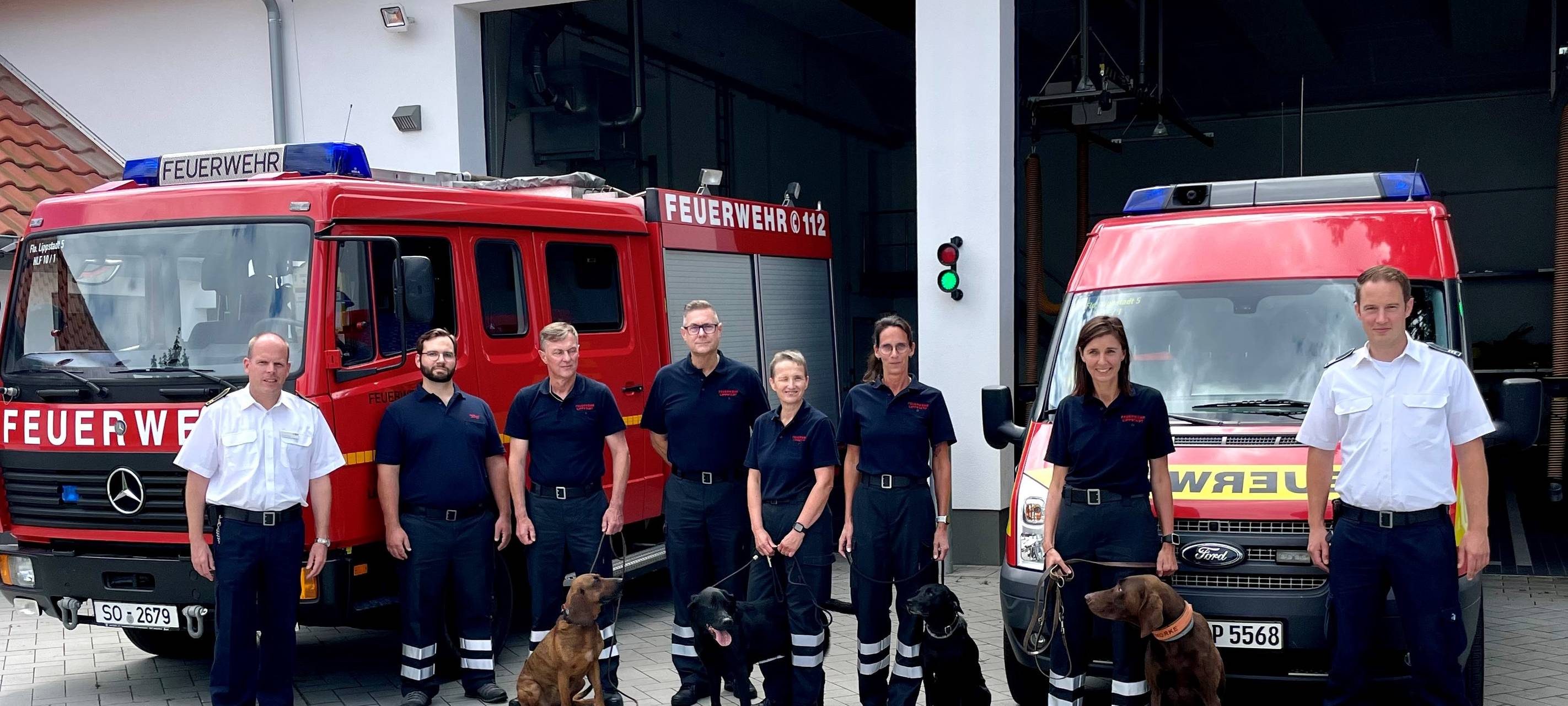 Fünf Suchhunde unterstützen jetzt die Feuerwehr Lippstadt.