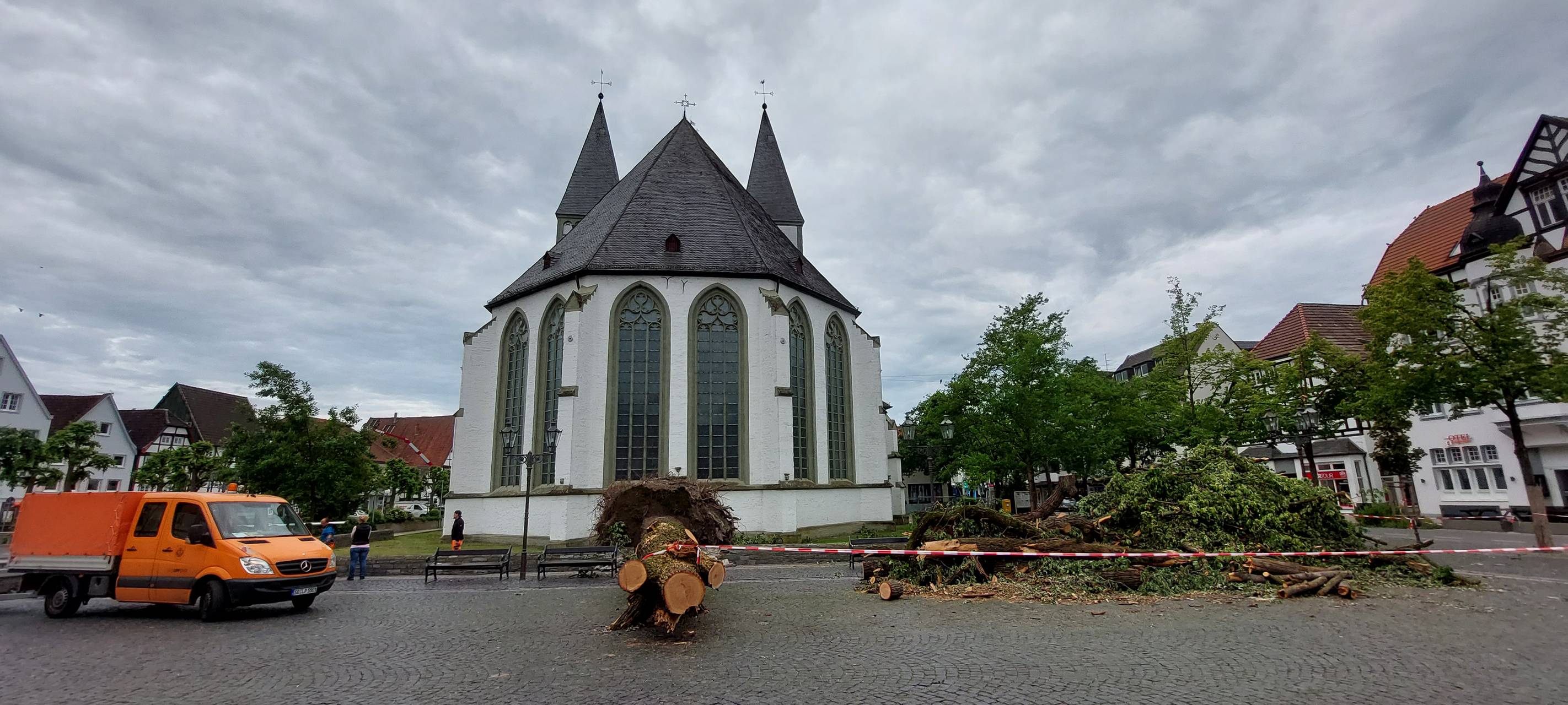 Vor 1 Jahr: Tornado in Lippstadt