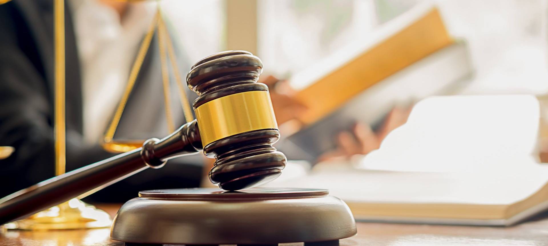 Prozessbeginn: Zollkontrolle und Drogenbesitz auf der A44