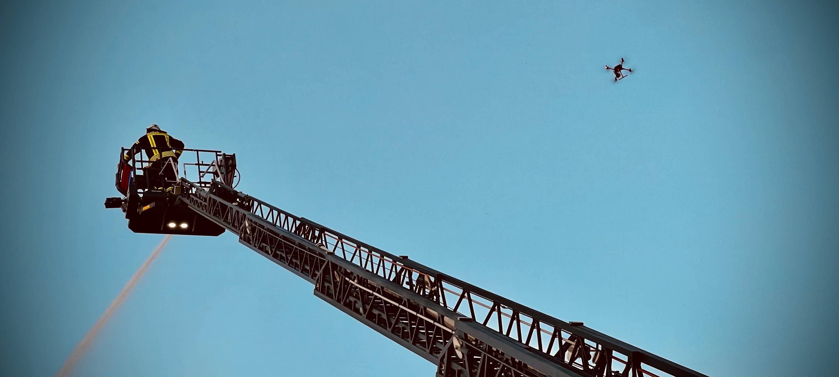 Löscheinsatz mit Unterstützung der Drohne