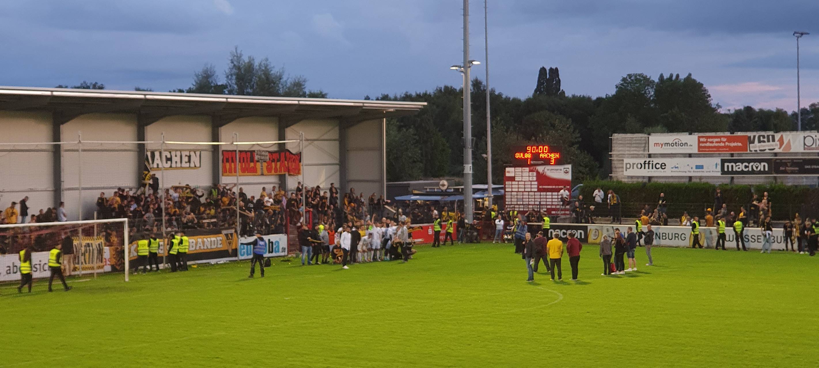 Der SV Lippstadt verlor am 2. Spieltag der Regionalliga-Saison 2023/24 gegen Alemannia Aachen mit 1:3.