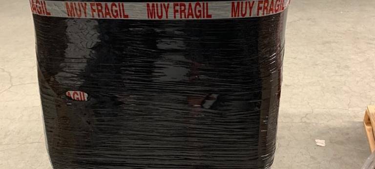 Die kontrollierte Palette in Werl war mit schwarzer Folie umwickelt.