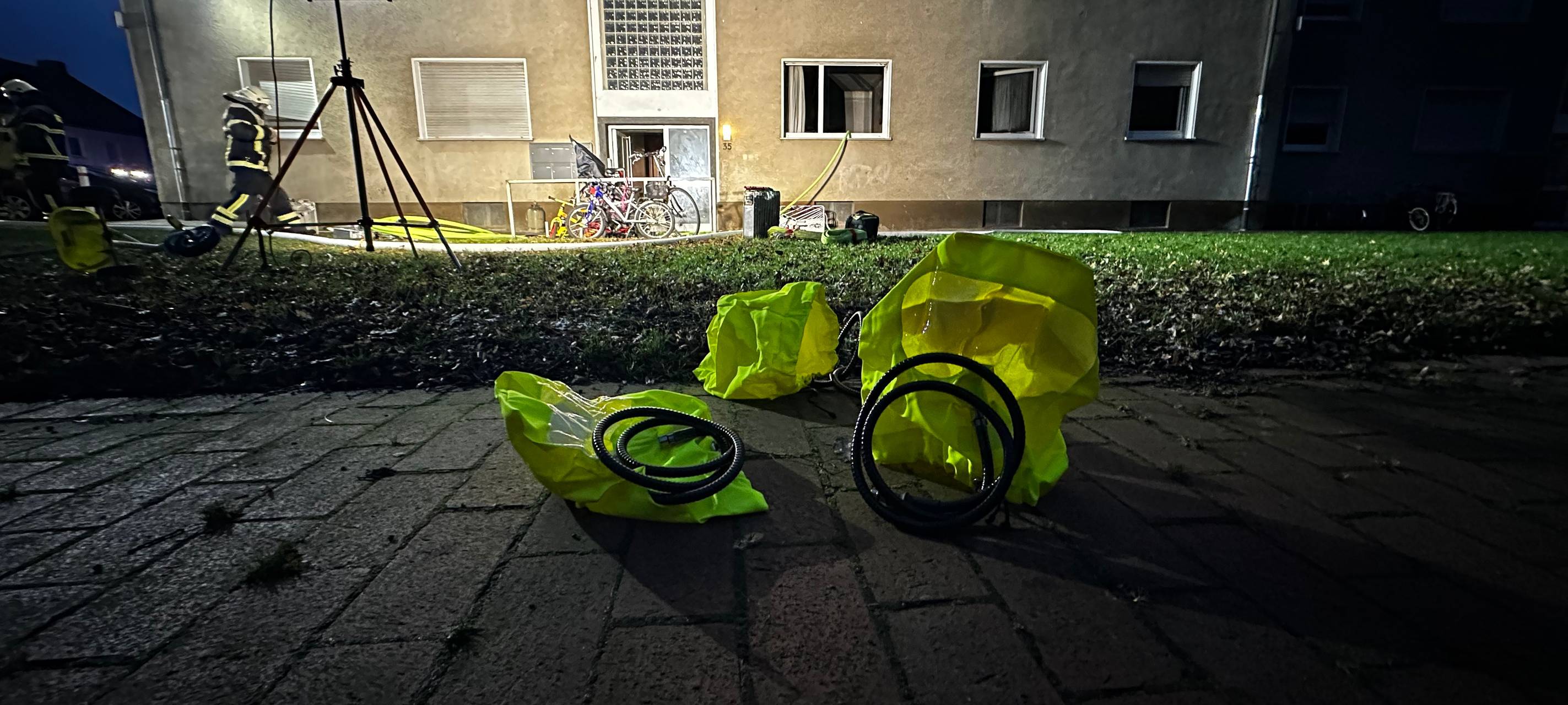 Brand in einem Mehrfamilienhaus in Soest