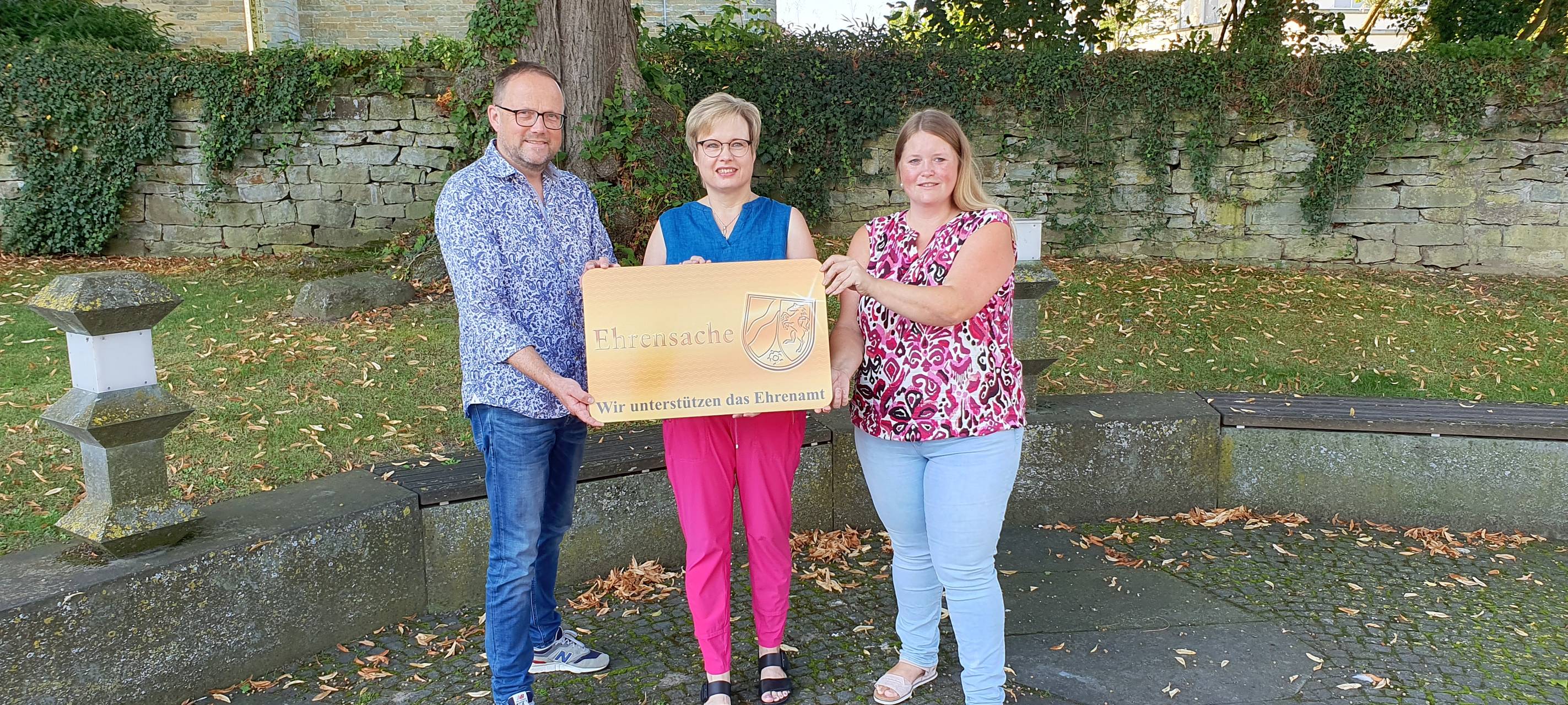 Ab September 2024 können Ehrenamtlerinnen und Ehrenamtler in Anröchte die Ehrenamtskarte NRW beantragen.