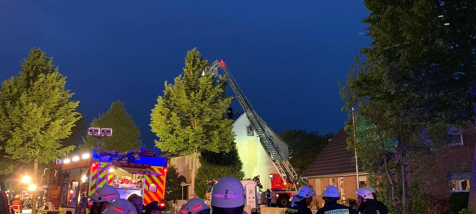 Dachstuhlbrand in Soest-Ampen