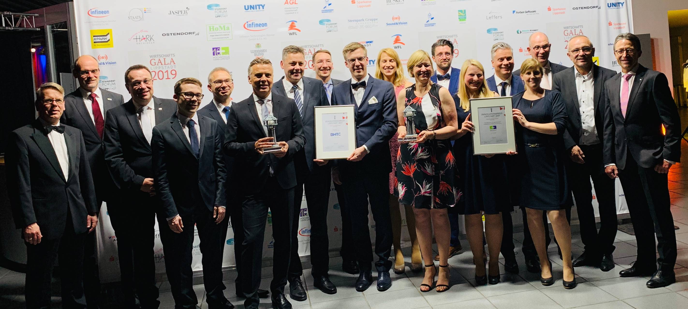 Die Teilnehmer bei der Wirtschaftsgala 2019 in Lippstadt