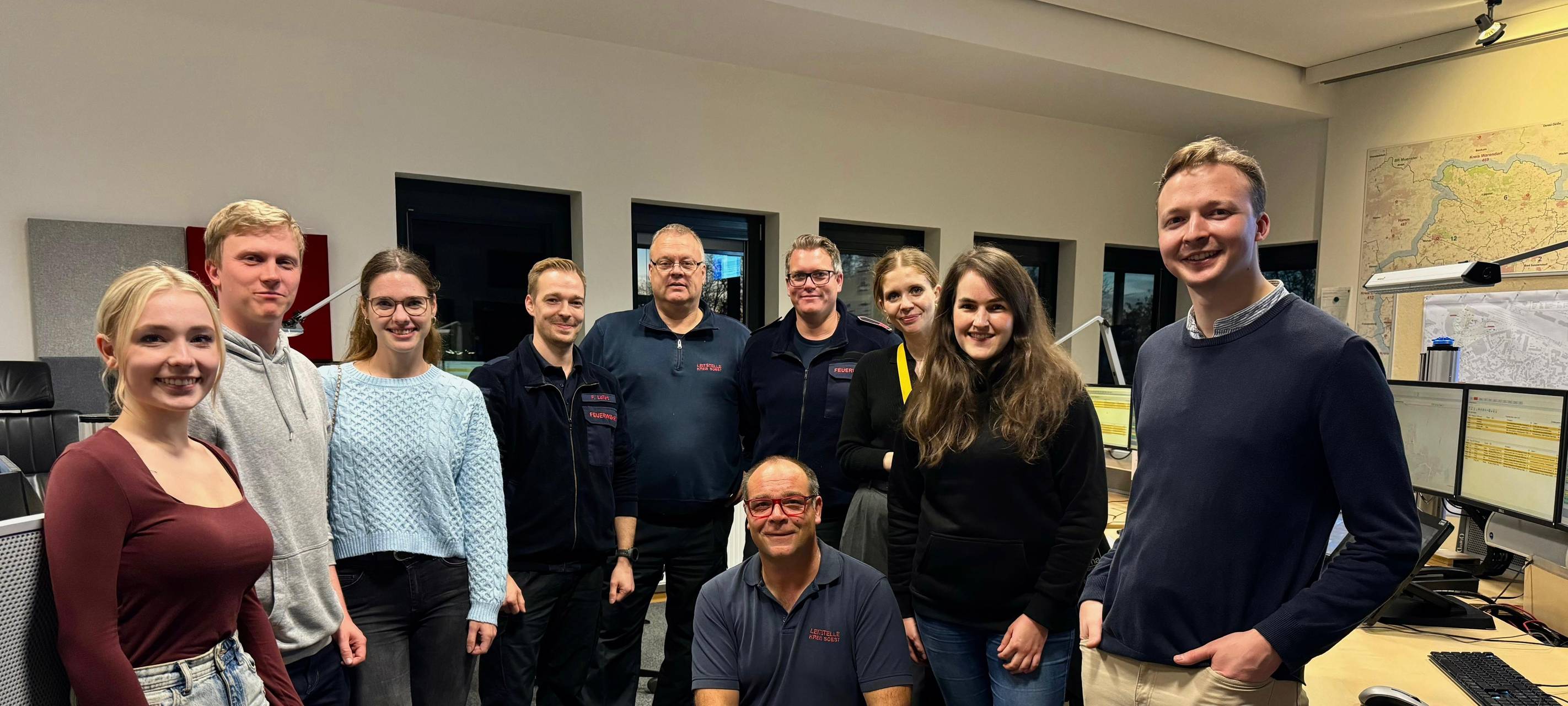 Hellweg Radio besucht die Rettungsleitstelle im Kreis Soest