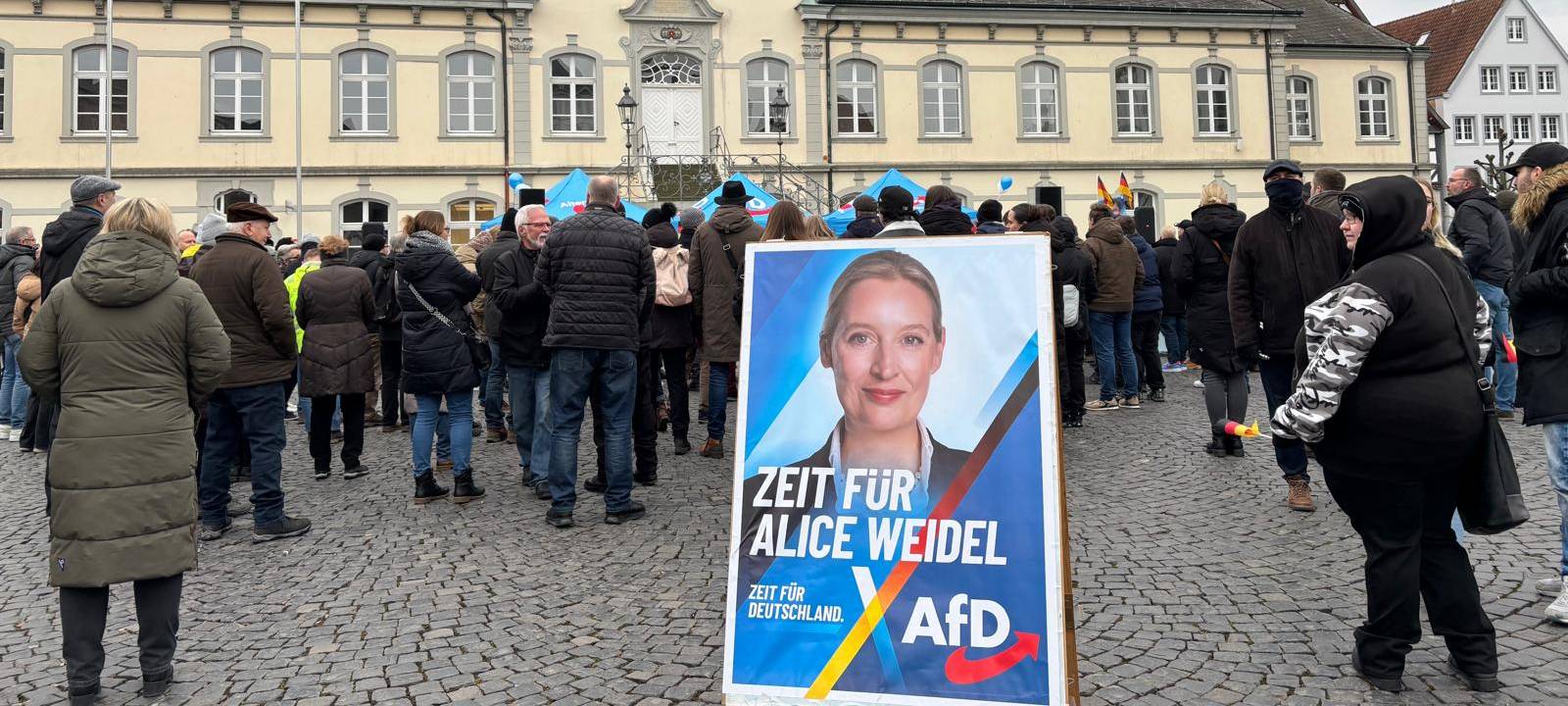 1.400 Menschen demonstrieren in Lippstadt gegen die AfD