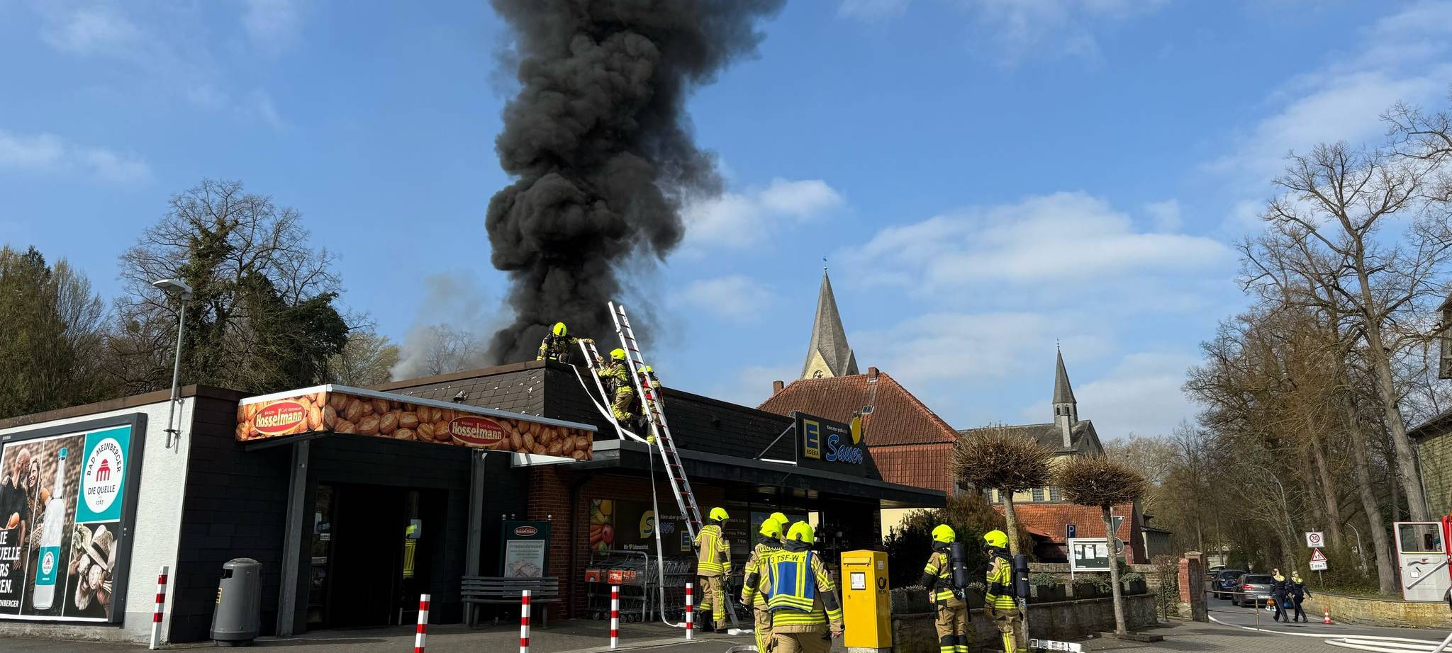 Brand in Edeka-Markt in Werl-Westönnen