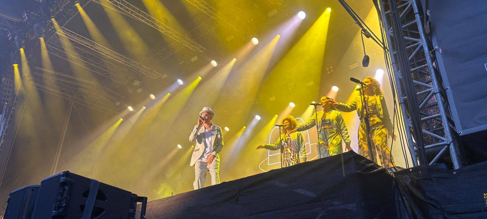 Jan Delay legt mit seiner Band eine unvergessliche Show ab