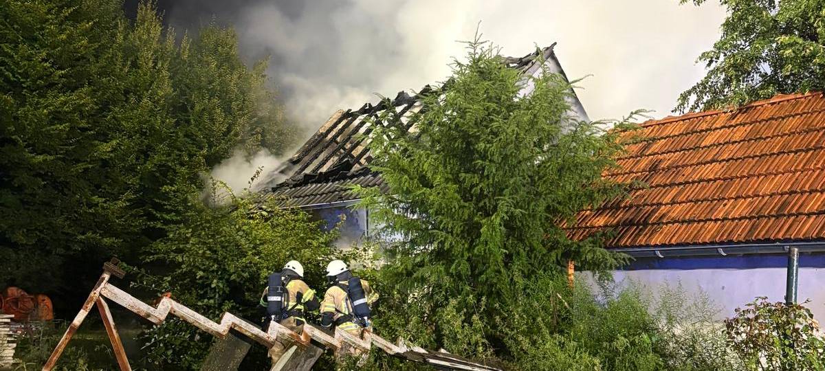 Brandstiftung in Eickelborner Wohngebiet?