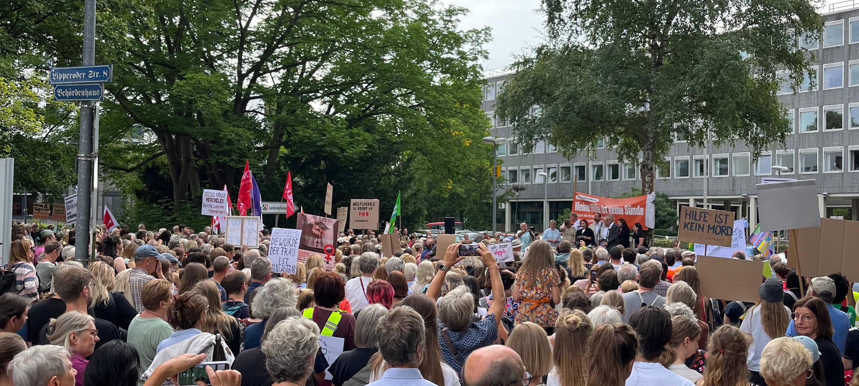 Lippstadt: Urteil im Streit um Abtreibungen am Klinikum