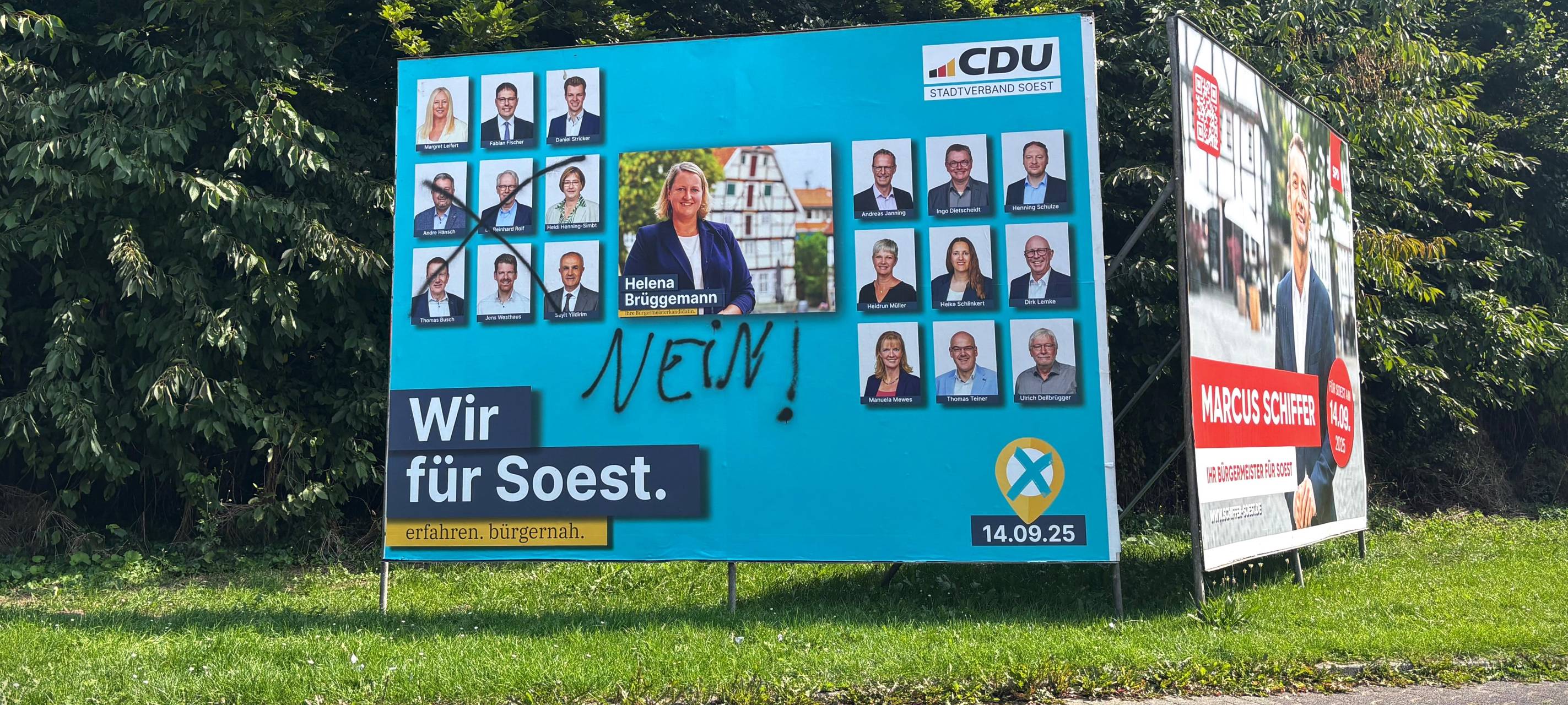 Serie von Sachbeschädigungen an Wahlplakaten im Kreis Soest