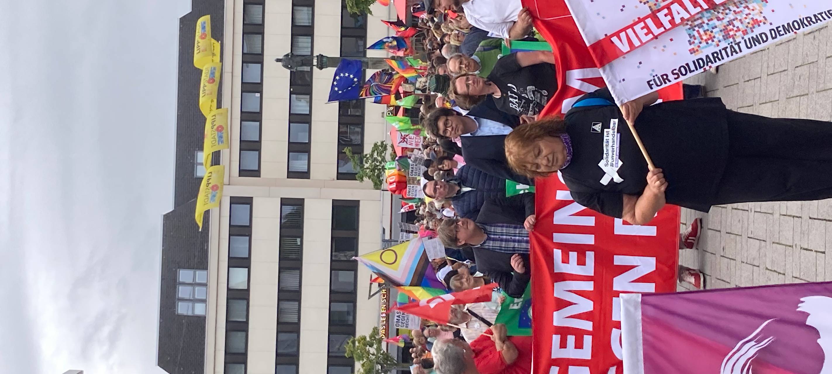 AfD-Kundgebung und Gegenprotest in Lippstadt