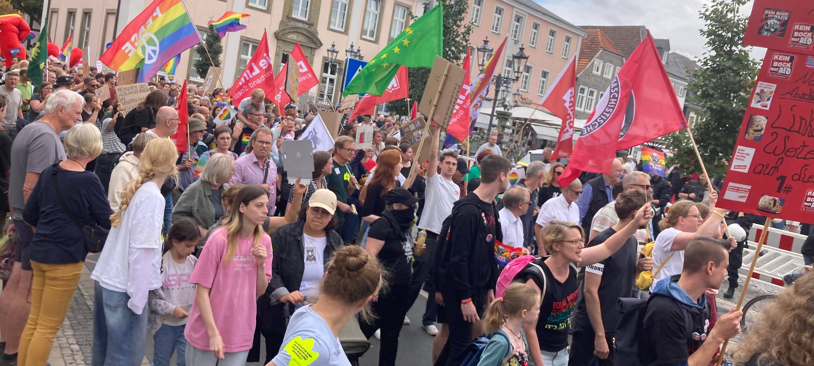 AfD-Kundgebung und Gegenprotest in Lippstadt